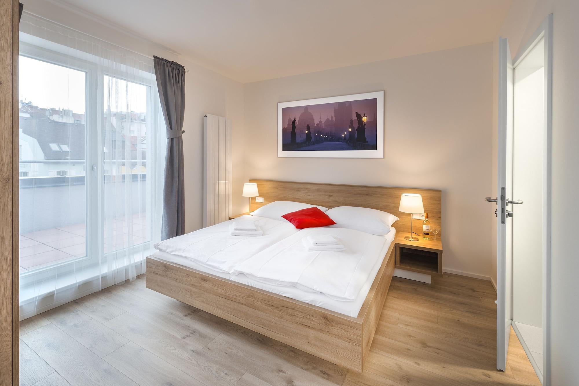 Downtown Suites Belohorska Praga Esterno foto