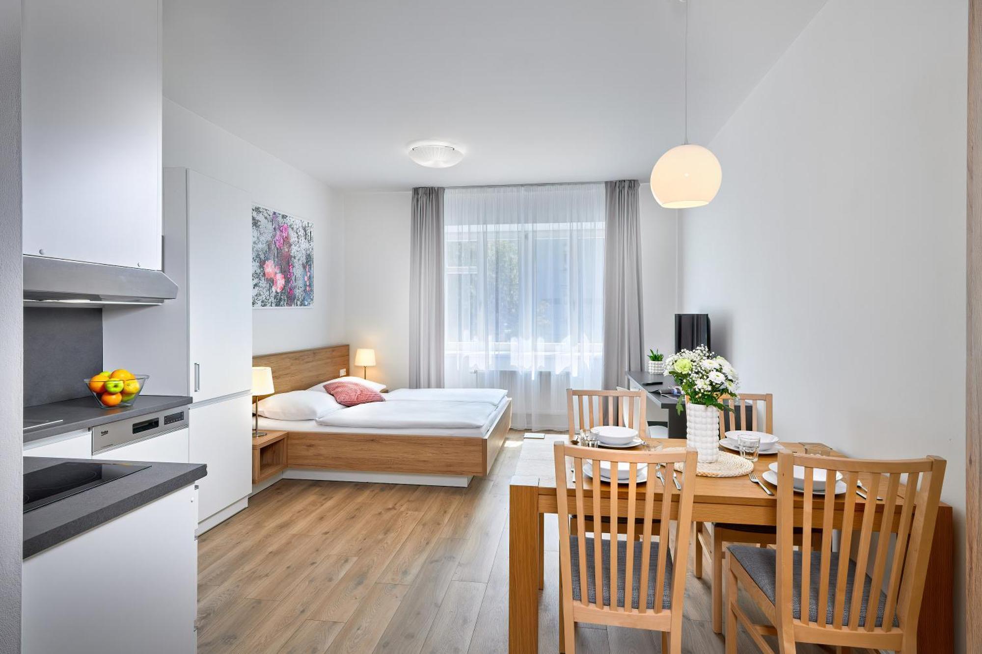 Downtown Suites Belohorska Praga Esterno foto