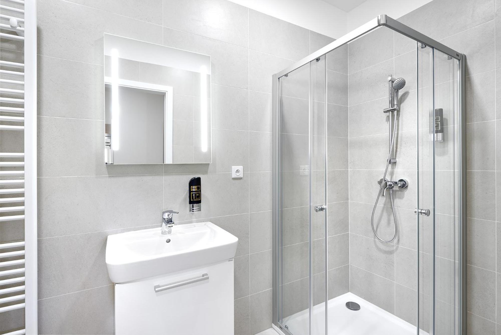 Downtown Suites Belohorska Praga Esterno foto
