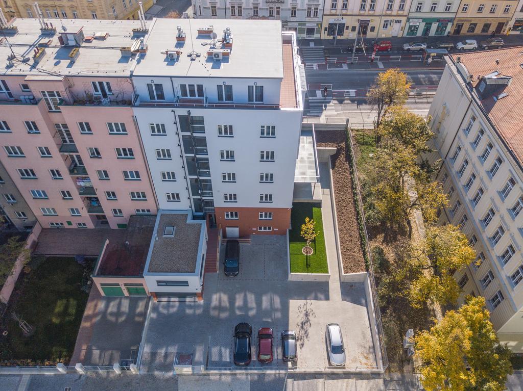 Downtown Suites Belohorska Praga Esterno foto