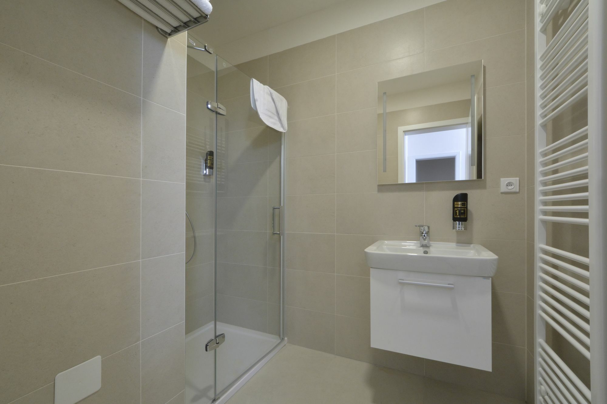 Downtown Suites Belohorska Praga Esterno foto